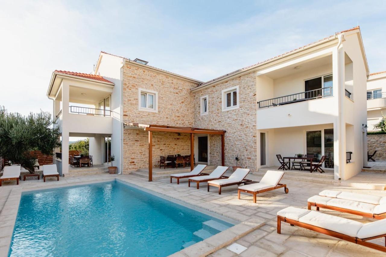 Olive Tree Apartments Водице Экстерьер фото