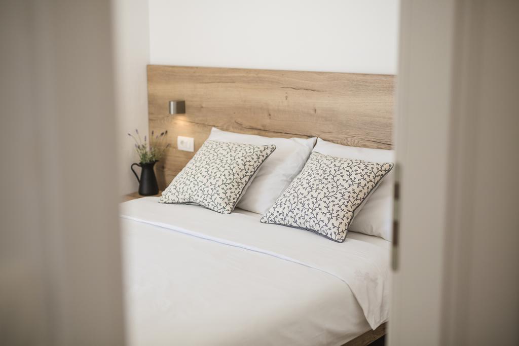 Olive Tree Apartments Водице Экстерьер фото