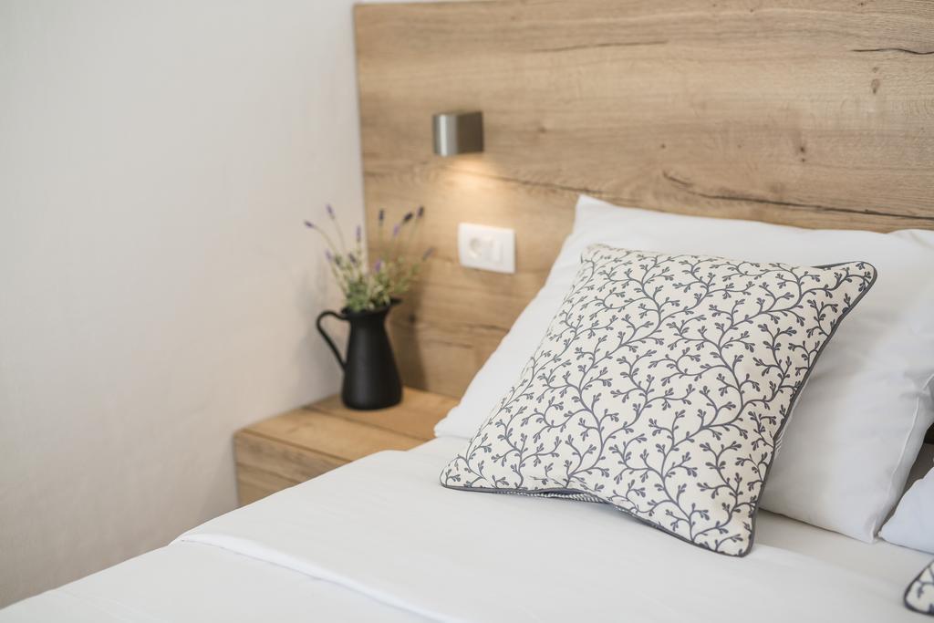 Olive Tree Apartments Водице Экстерьер фото